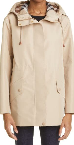 Lightweight Jacket in Soft fawn 